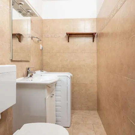 House With A Parking Space Valtura, - 16611 Casa vacanze Pola