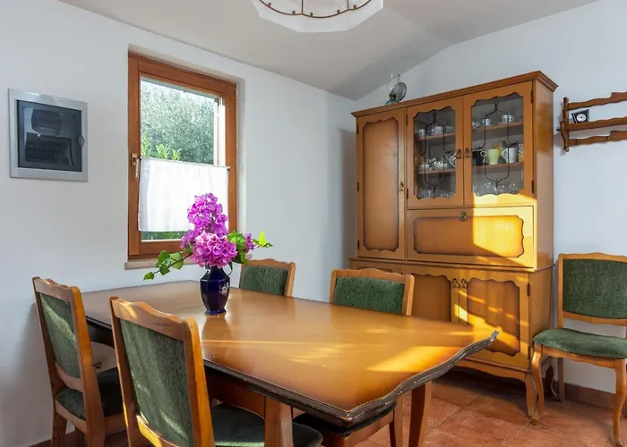 House With A Parking Space Valtura, - 16611 Pula